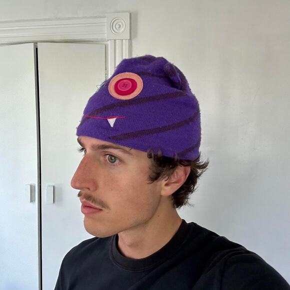 Vintage Y2K Bula Purple Monster Ear Beanie Skullcap Hat Cap main image 6
